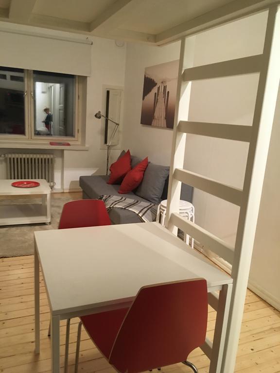 South Merimies Apartment